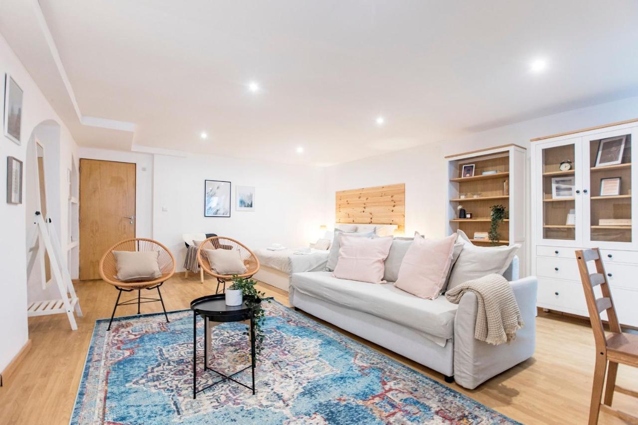 Almada Hideaway W/ Ac & Private Pool By Lovelystay Porto Eksteriør bilde