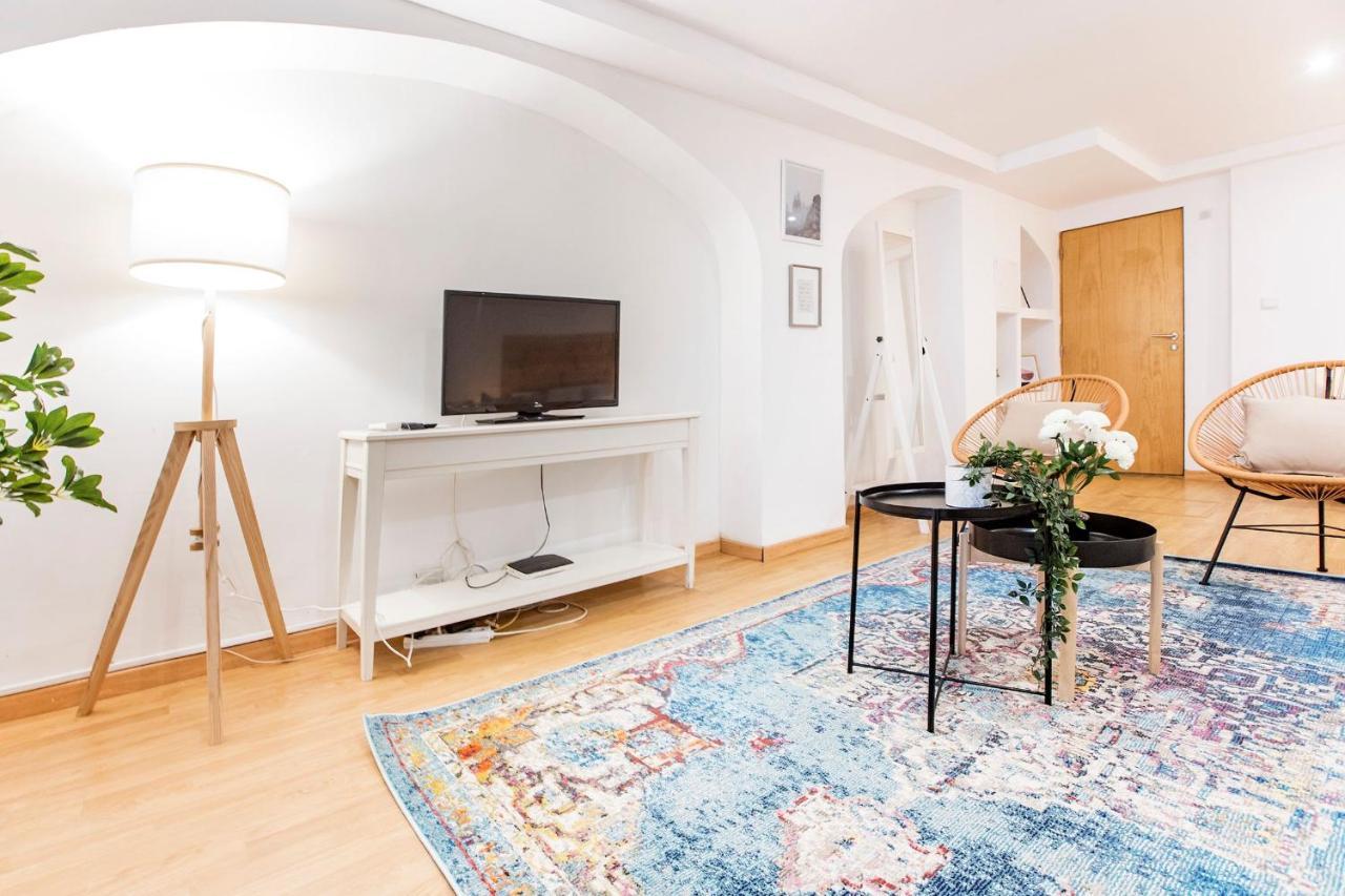 Almada Hideaway W/ Ac & Private Pool By Lovelystay Porto Eksteriør bilde